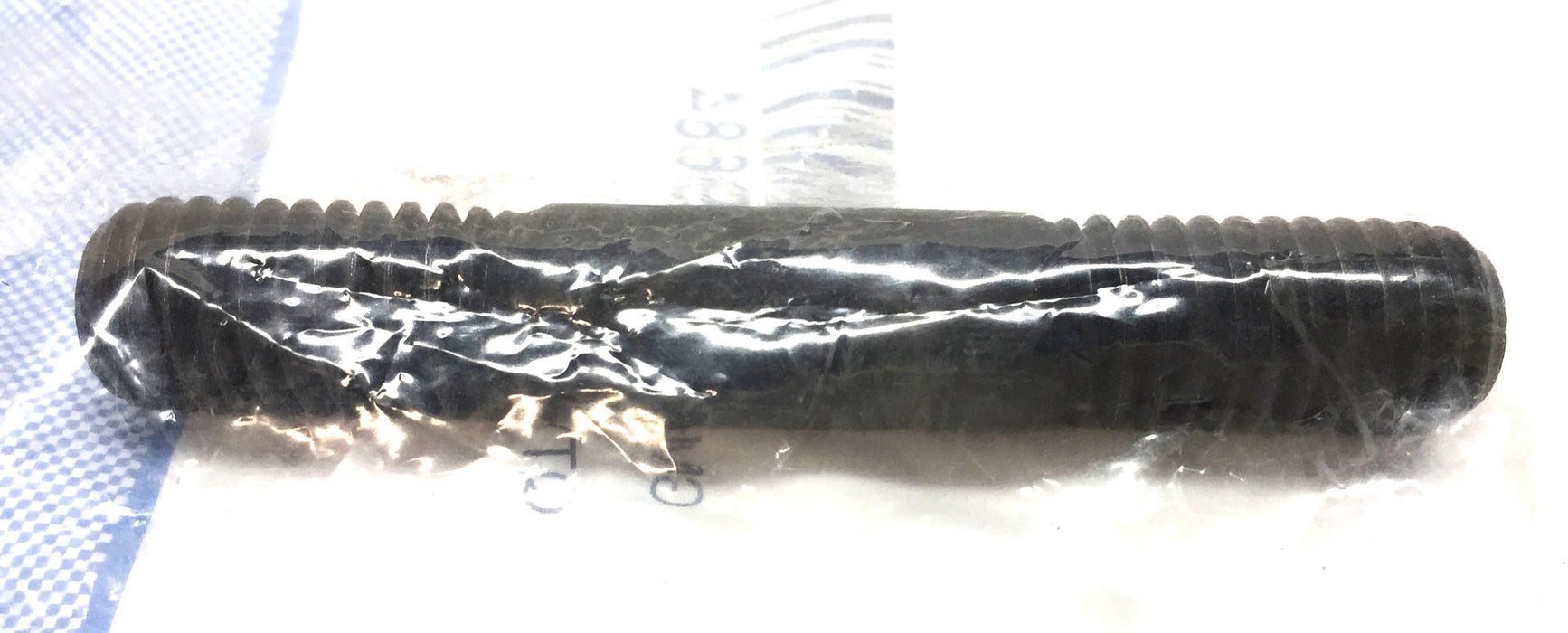 General Motors\GM Rear Axel Stud 15619684 [Lot of 2] NOS