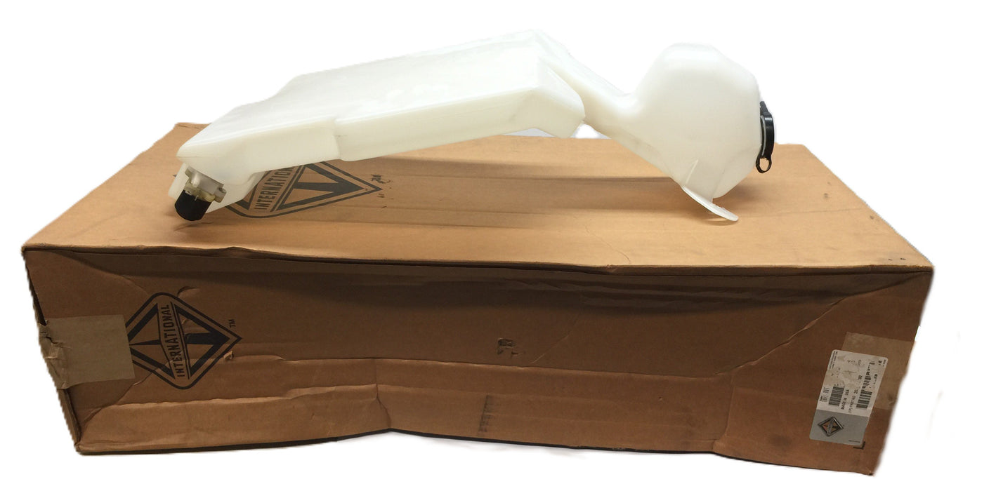 International Truck and Engine Fluid Reservoir 2033902C92 NOS