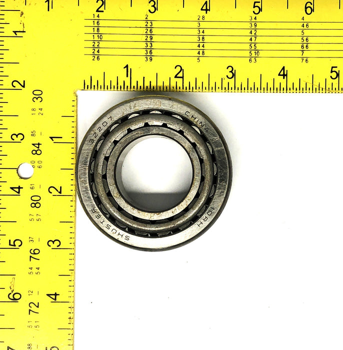 Shuster Tapered Roller Bearing For CAT 32207 (904400800) NOS