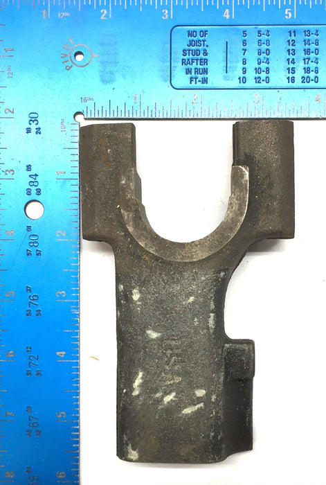 Cummins M11 Rocker Support 3079662 USED