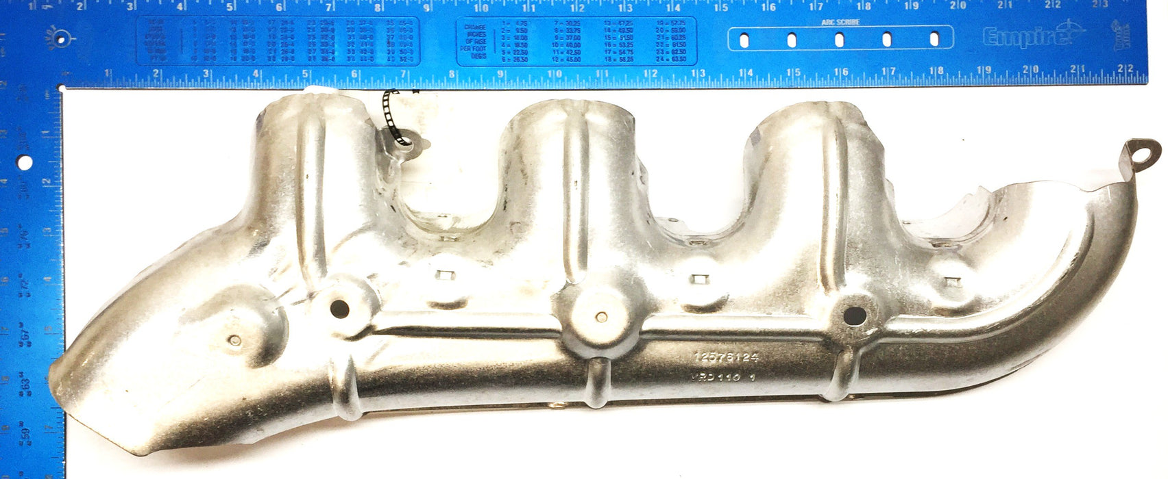 GM/General Motors Exhaust Manifold Heat Shield 12576124 NOS