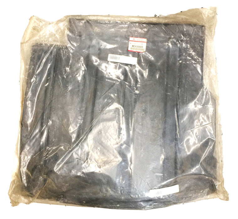 Mitsubishi Fuso Left-Hand Front Mud Guard MC930089 NOS