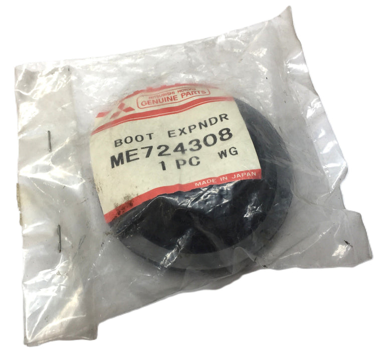 Mitsubishi Fuso Boot Expander ME724308 NOS