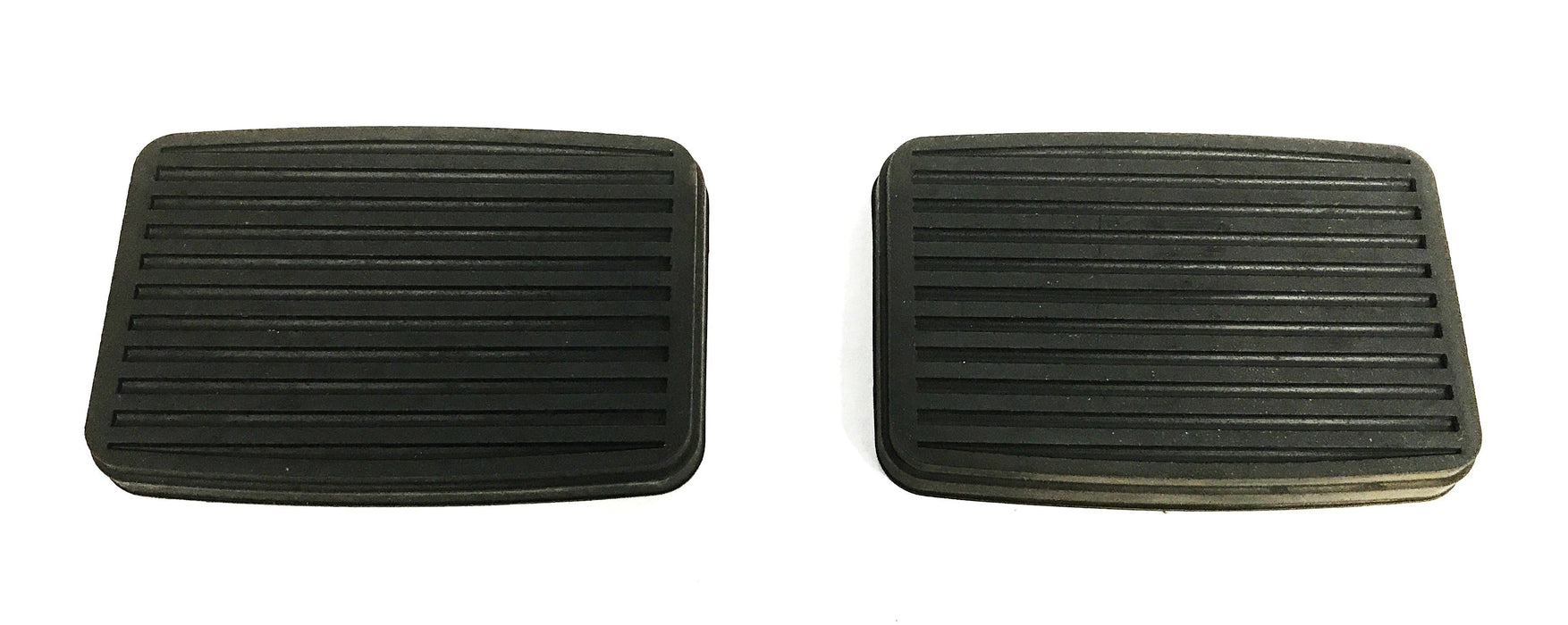International Truck Pedal 166880R1 [Lot of 2] NOS