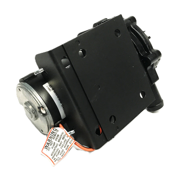 International Heat Booster Pump 2614950C92 NOS