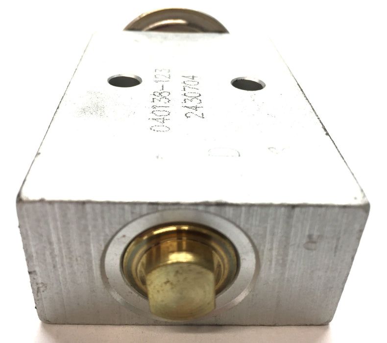 Unbranded Expanded Valve Block 040138-123 NOS