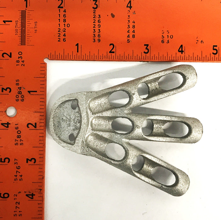 Unbranded 3-Finger Flag Bracket 072983 [Lot of 4] NOS