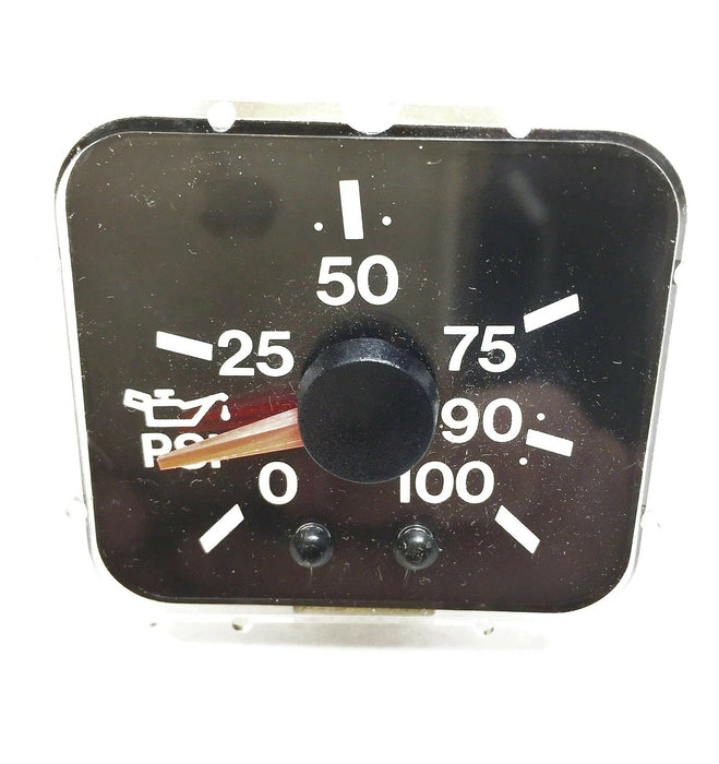 International Oil Pressure Gauge 1671687C2 NOS