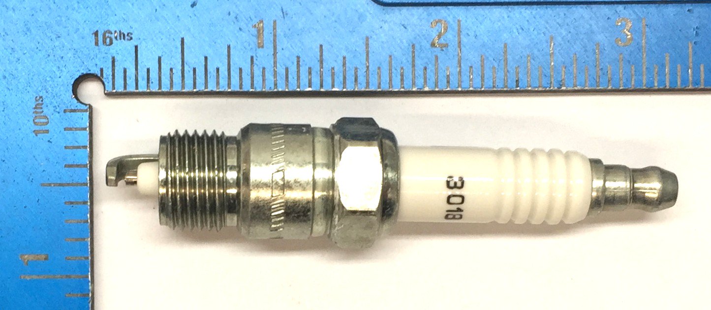 Champion Platinum Power Spark Plug 3018 [Lot of 4] NOS