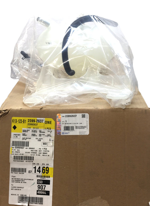 General Motors/GM Radiator Surge Tank 22892637 NOS