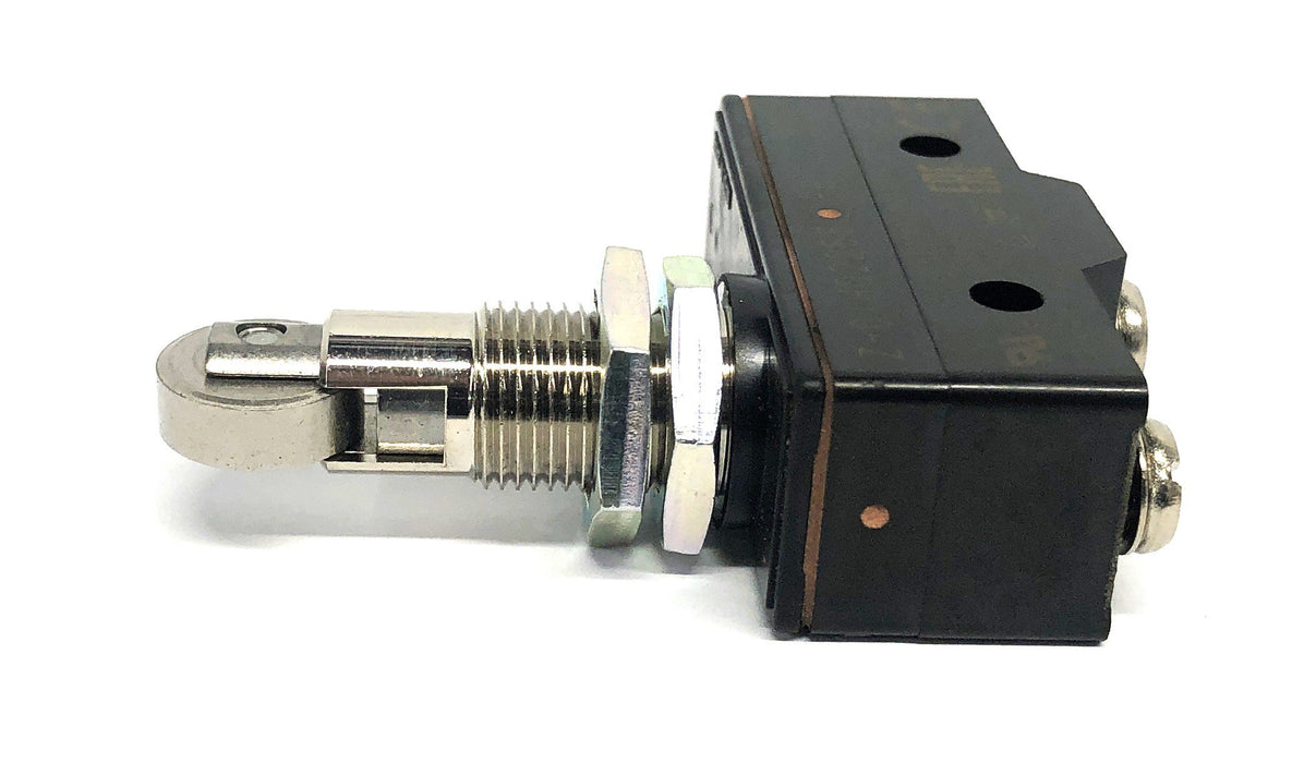 CAT Lift Trucks Microswitch 9770402202 NOS
