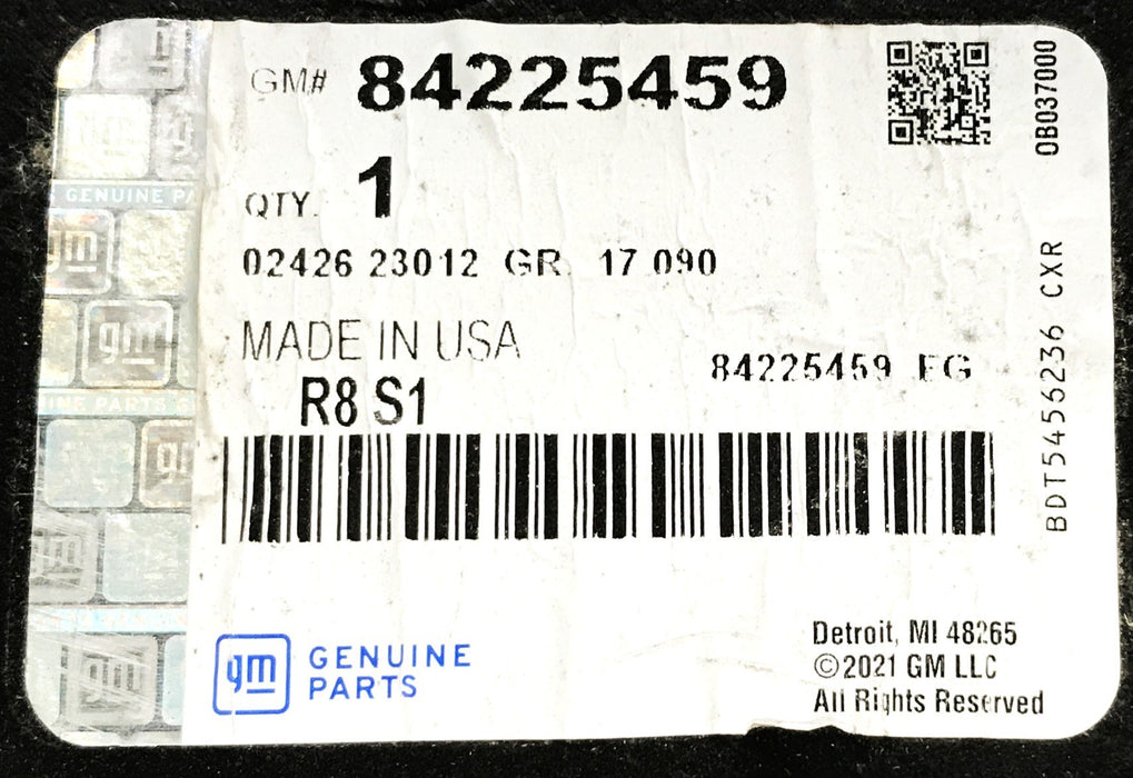 GM Tailgate Protector 84225459 NOS