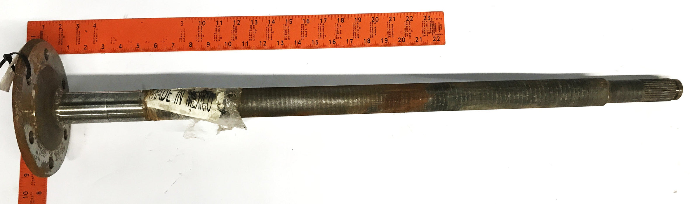 GM Differential Rear Axle Shaft 2876130 NOS