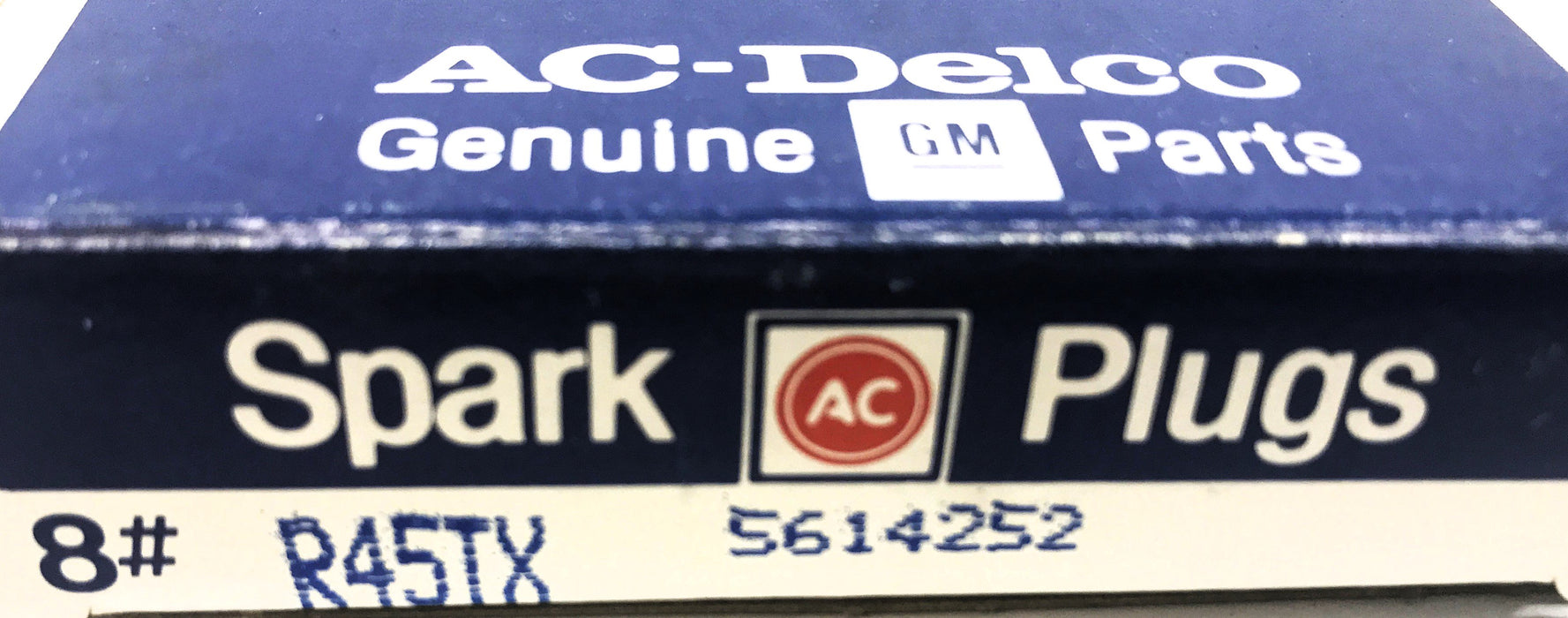 ACDelco Box of (8) Spark Plugs R45TX (5614252) NOS