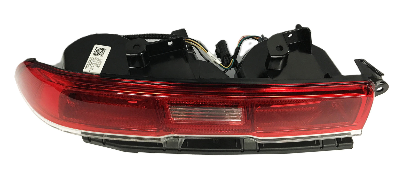 GM Tail Light Assembly 23256981 NOS