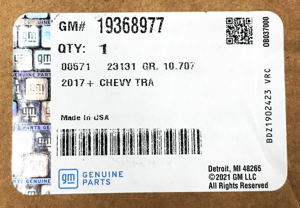 GM Hood Aeroskin Air Deflector 19368977 NOS