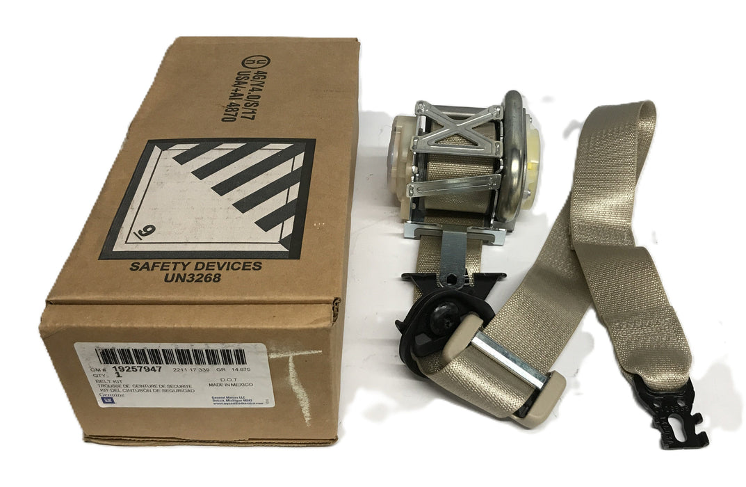 GM Driver Seat Belt with Retractor and Pre-Tensioner 19257947 NOS