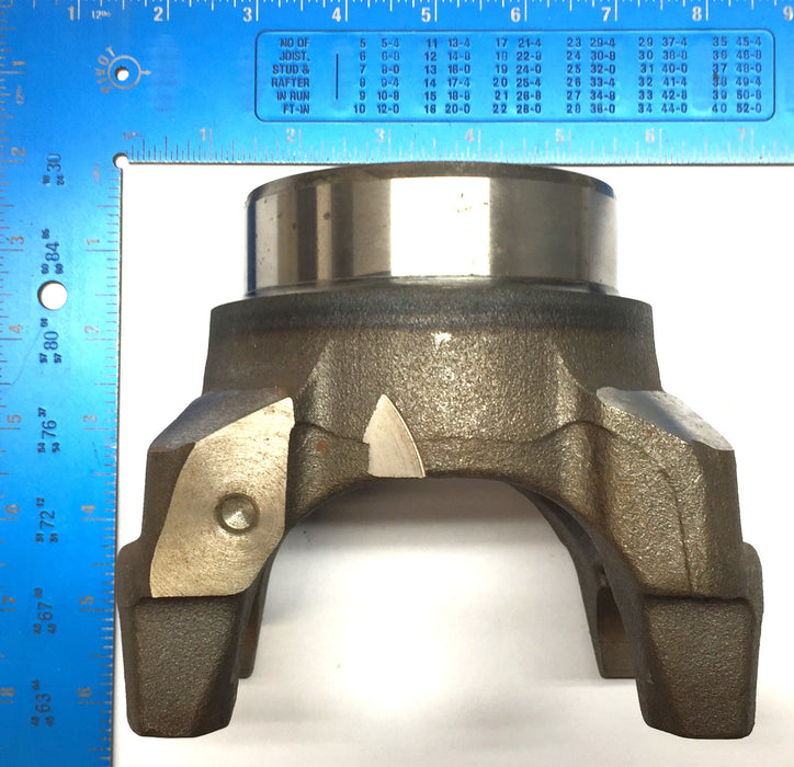 Allison Transmission Yoke 29509866 NOS