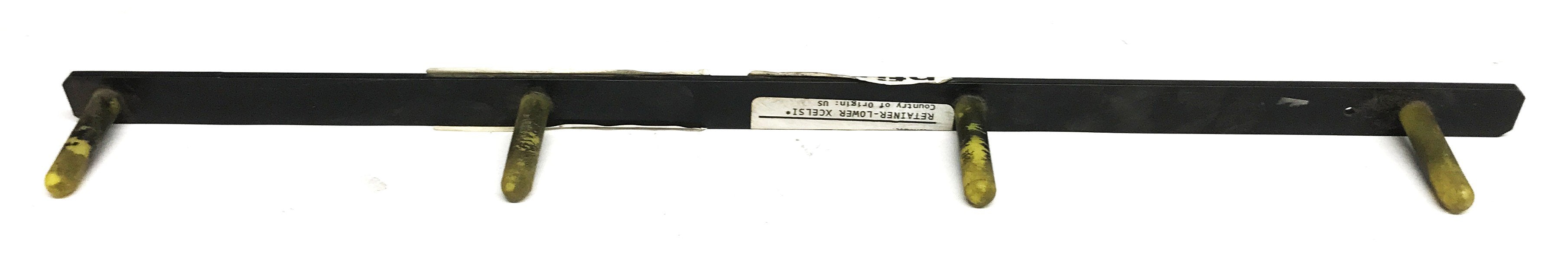 New Flyer Xcelsior Bus Lower Retainer 395447 [Lot of 2] NOS