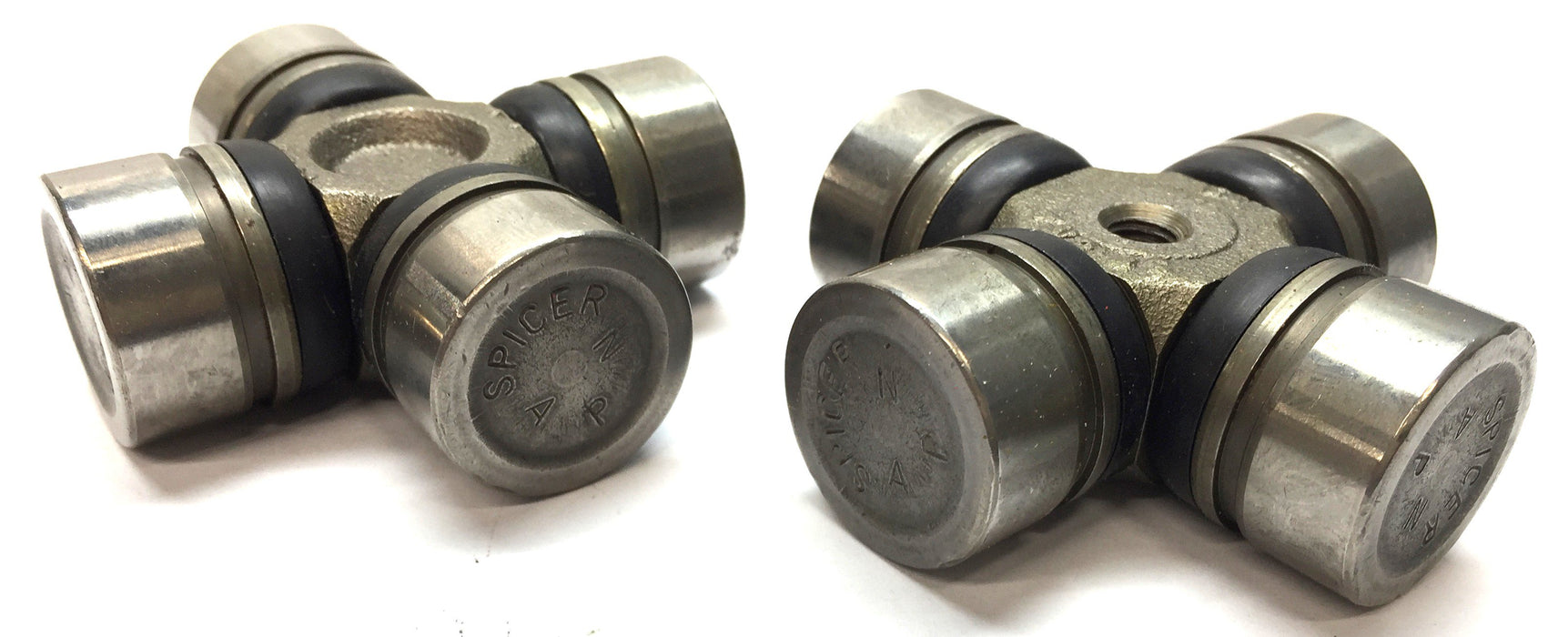 Spicer/International Universal Joint Kit 447797C91 [Lot of 2] NOS