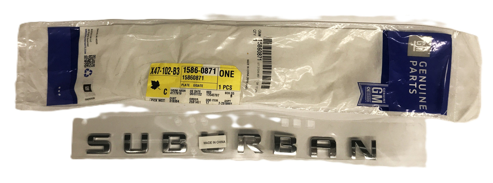 GM OEM Rear Liftgate Decal Sticker 15860871 NOS