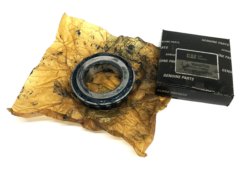 Shuster Tapered Roller Bearing For CAT 3211 (9124401100) NOS