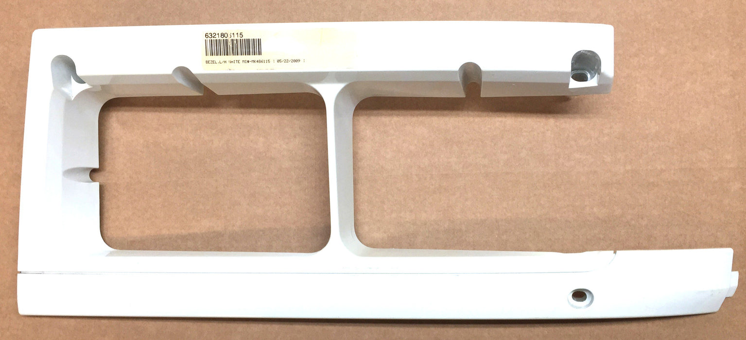 Mitsubishi Fuso Headlight Bezel MK486115 NOS