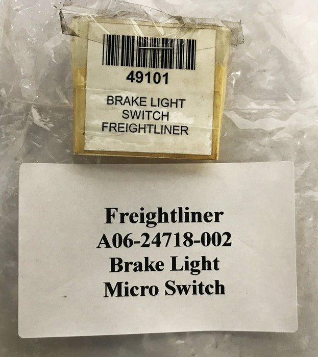 Freightliner Brake Light Switch A06-24718-002 NOS