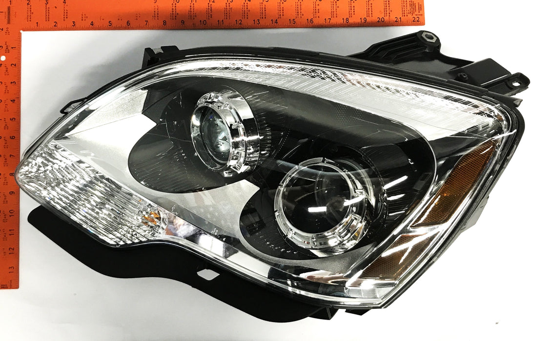GM Drive Side Headlamp Assembly 20912393 NOS