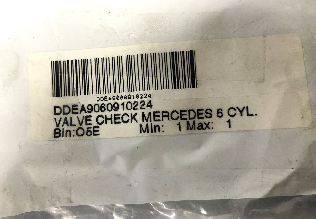 Detroit Diesel Check Valve For 6 Cylinder Mercedes 9060910224 NOS