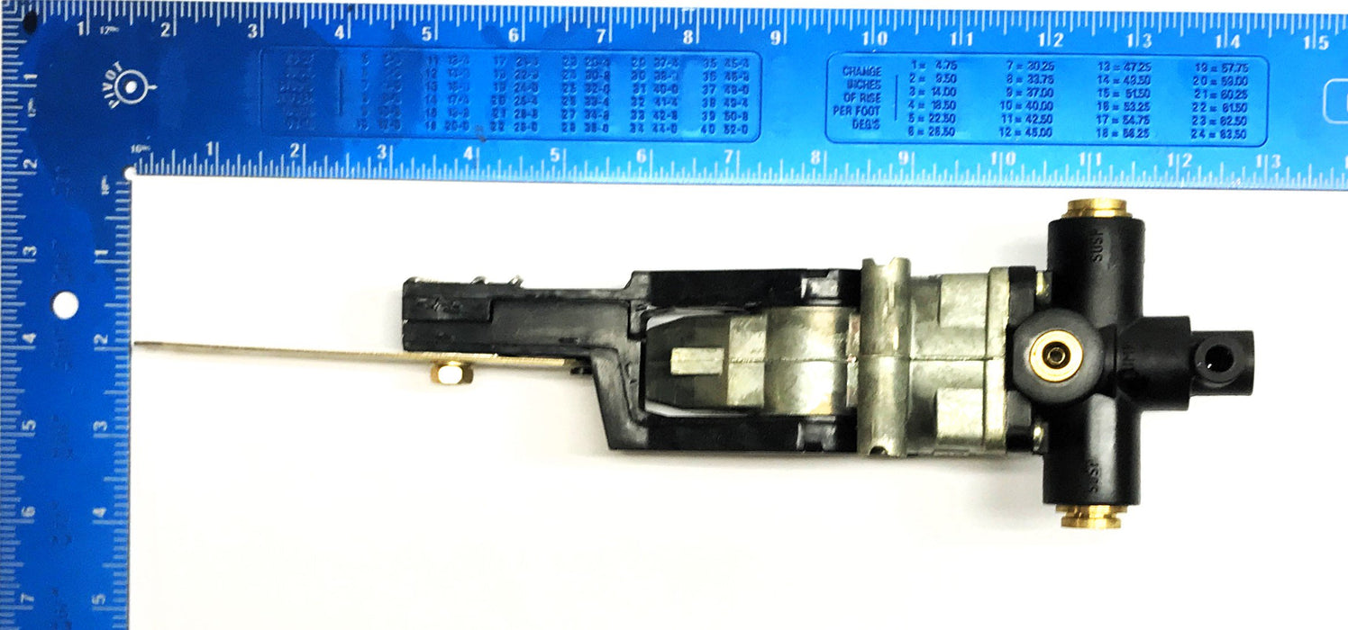 Hadley Leveling Valve 2505183C92 NOS