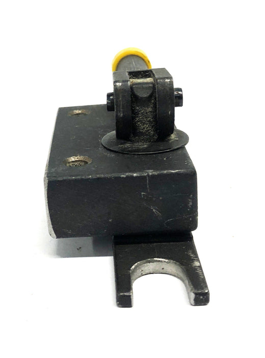Unbranded Right Hand Fulcrum And Cam Clamp Patent #2 USED
