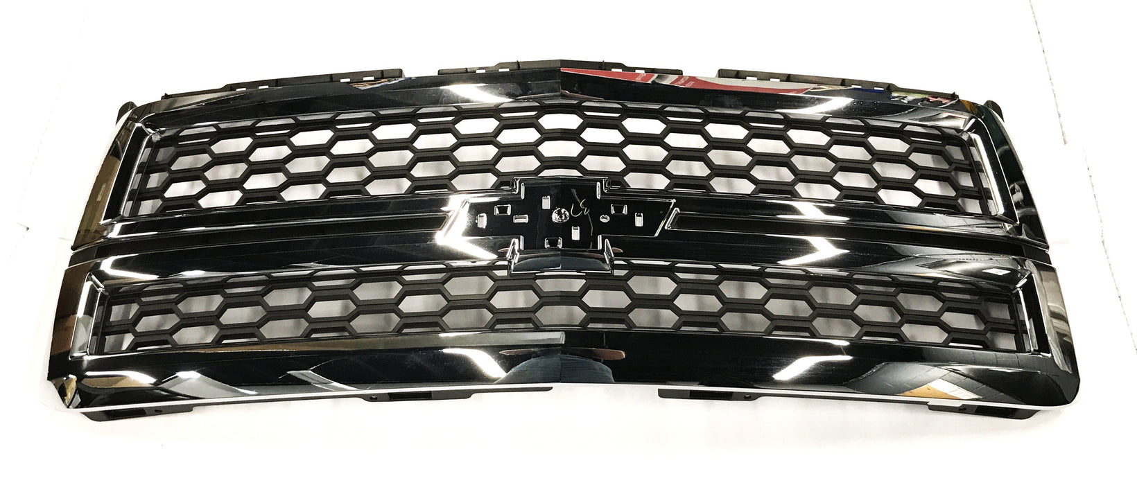 GM OEM Black Front Grille with Chrome Surround 23259620 NOS