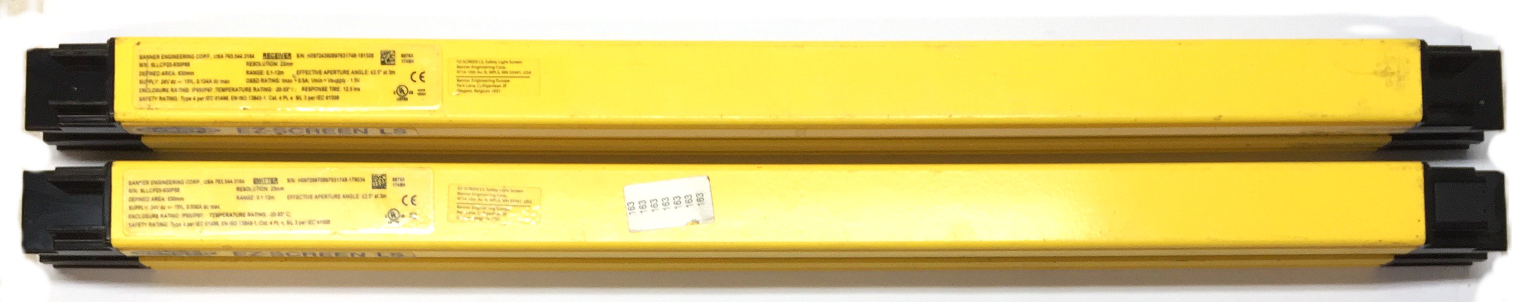 Banner 630mm EZ-Screen LS Safety Curtain Receiver/Emitter SLLCP23-630P88 USED