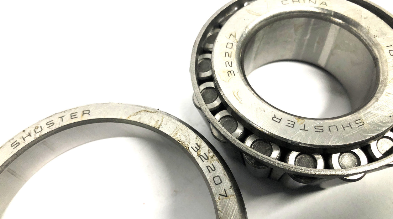 Shuster Tapered Roller Bearing For CAT 32207 (904400800) NOS
