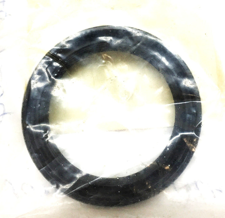 Mitsubishi Fuso Oil Seal ME737204 NOS