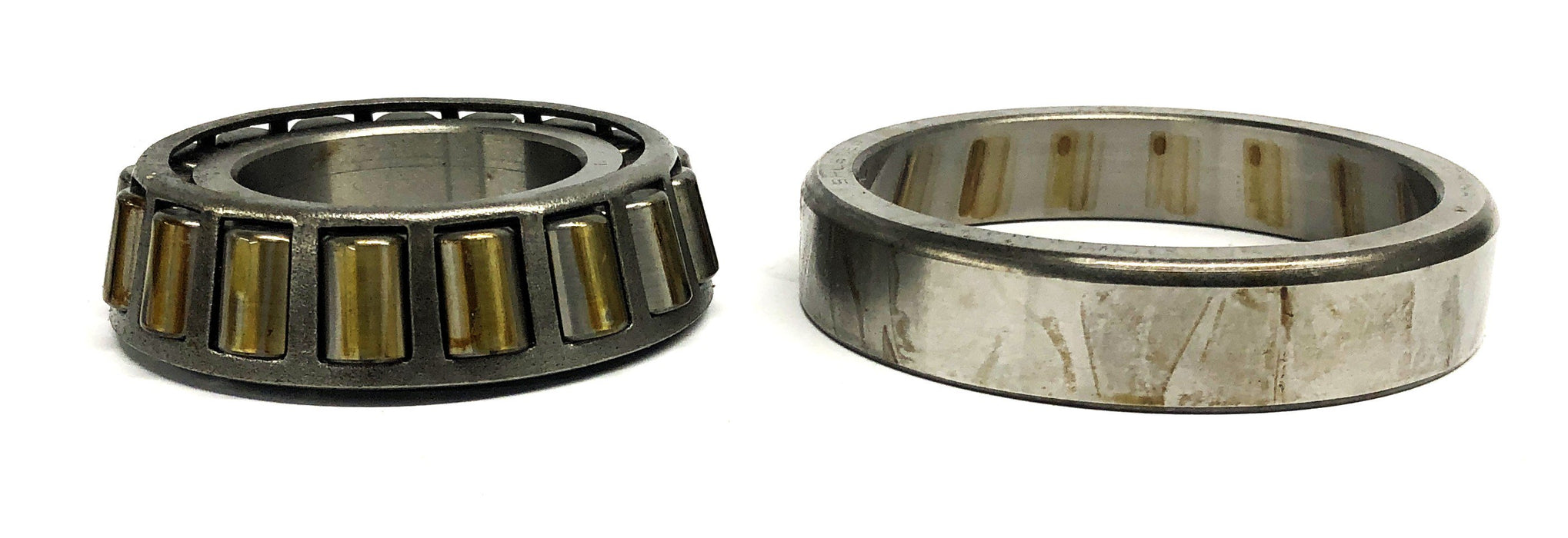 Shuster Tapered Roller Bearing For CAT 30208 (9044000300) NOS