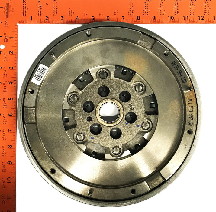 GM Clutch Flywheel 55584381 NOS