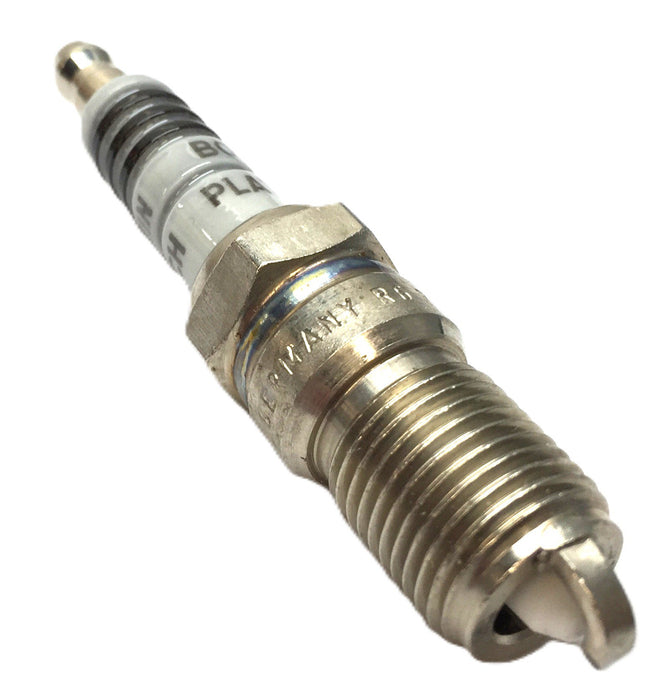 Bosch Platinum 0.44" Spark Plug 4205 [Lot of 4] NOS