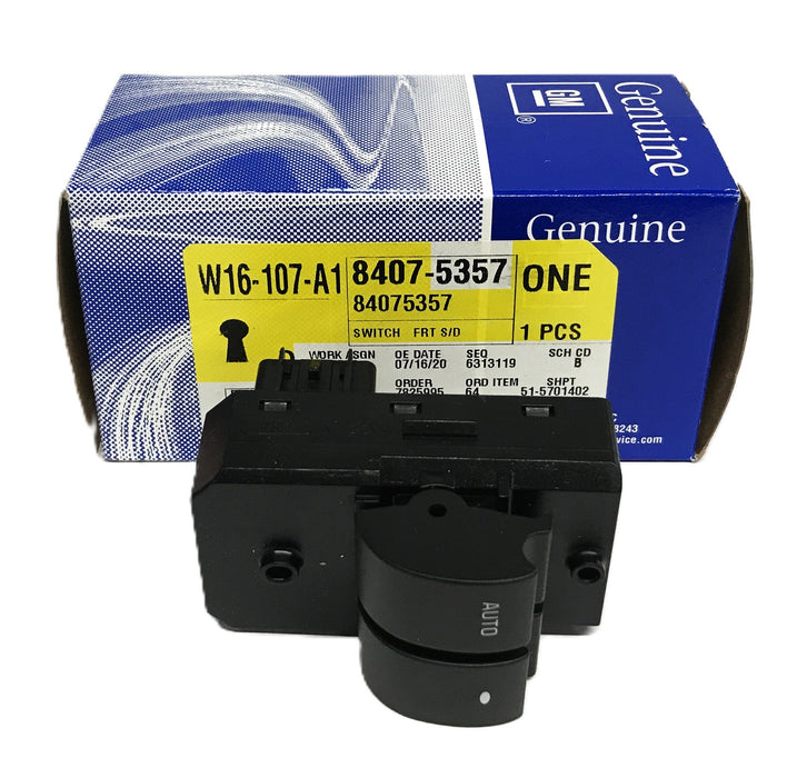 GM Driver Side Power Window Control Switch 84075357 NOS
