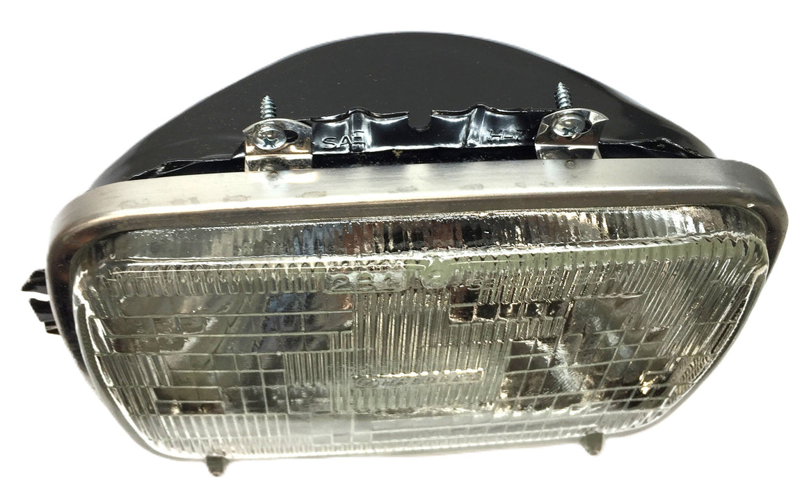 International Truck and Engine Headlight 2006091C91 NOS