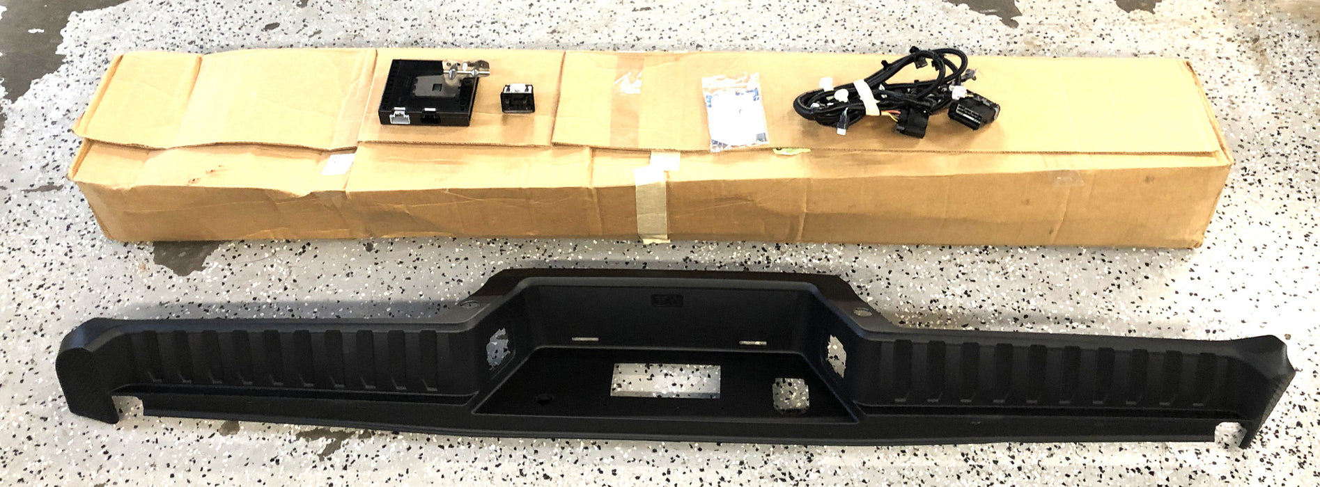 Ford Trailer Brake Module Incomplete Kit ML3Z-19H332-CB NOS
