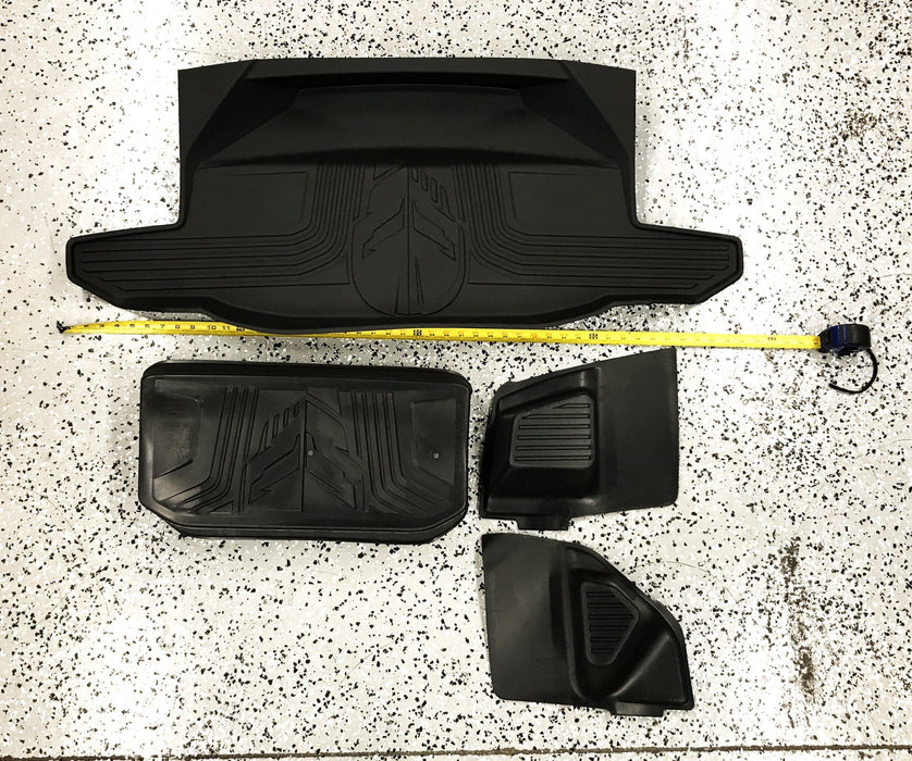 GM Jet Black Cargo Liner 84840628 NOS