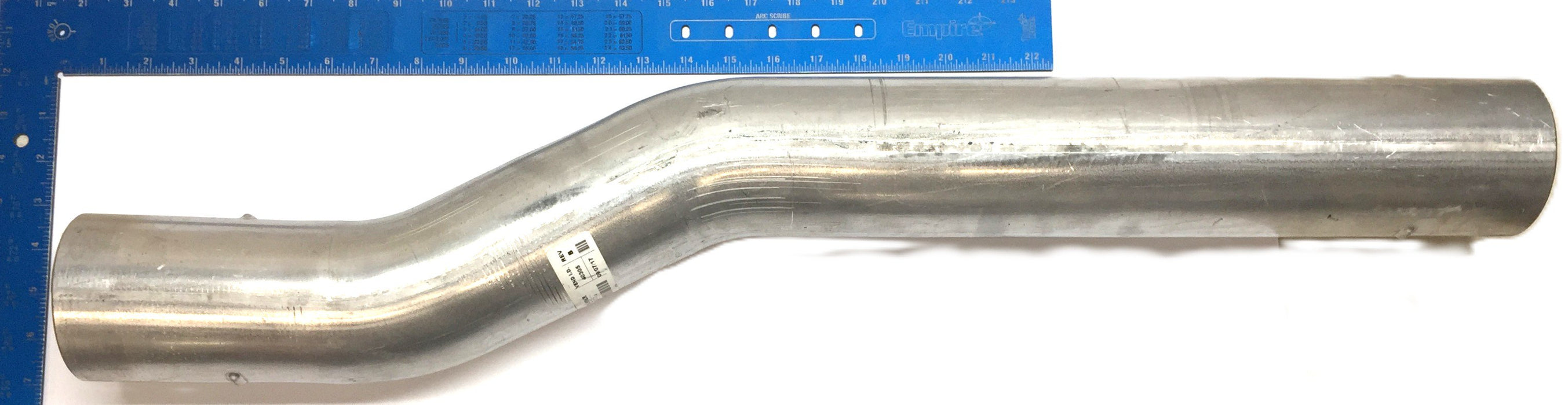 International Navistar Tail Flex Pipe to Muffler 2037637C1 NOS