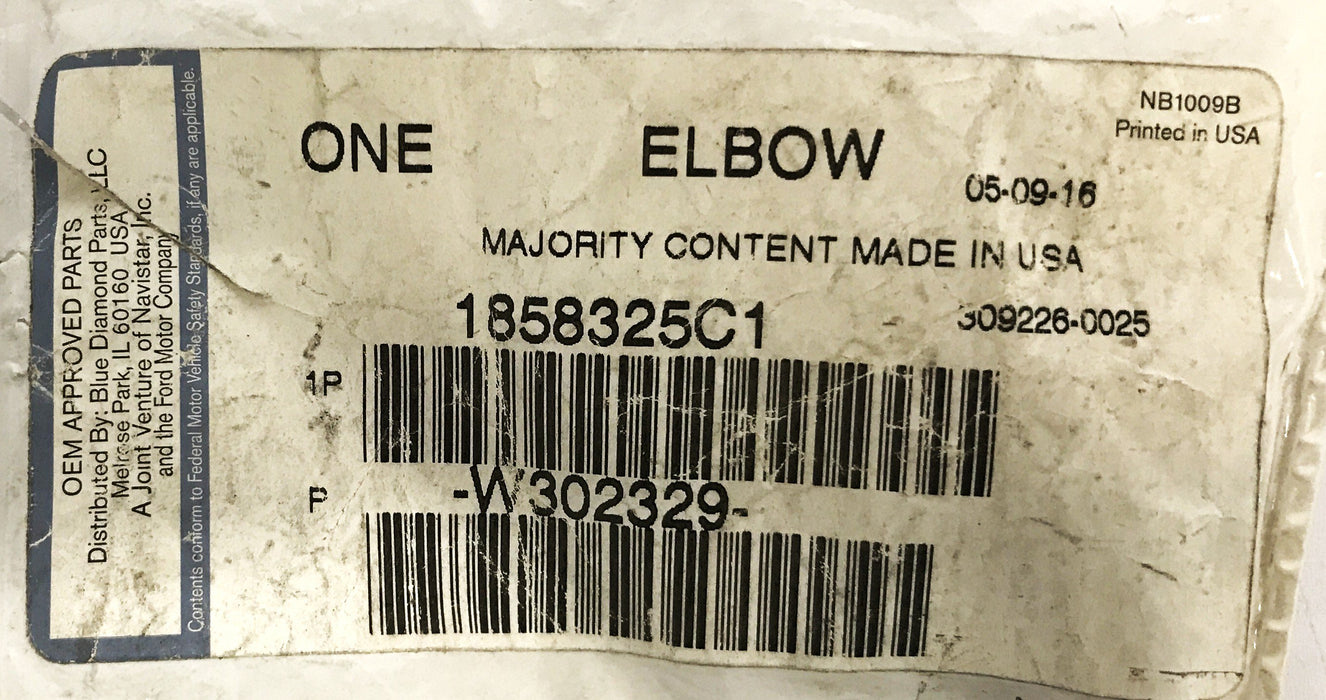 Navistar Ford 90-degree Elbow Fitting 1858325C1 [Lot of 2] NOS