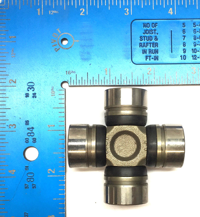 Spicer/International Universal Joint Kit 447797C91 [Lot of 2] NOS