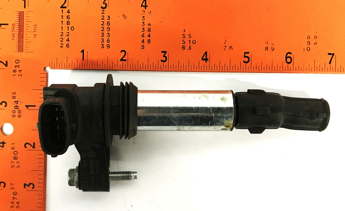 GM OEM Ignition Coil 19418102 NOS