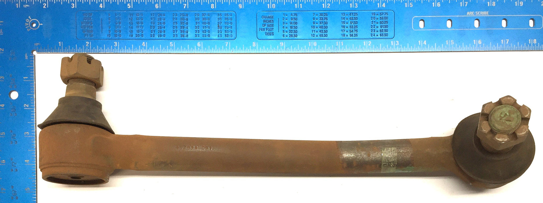 International Truck and Engine Drag Link 402034C91 NOS