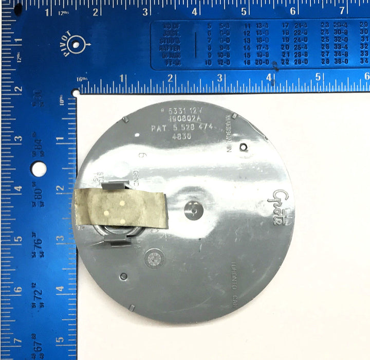 Grote 4" Round Tail/Stop/Turn Light 53312 NOS