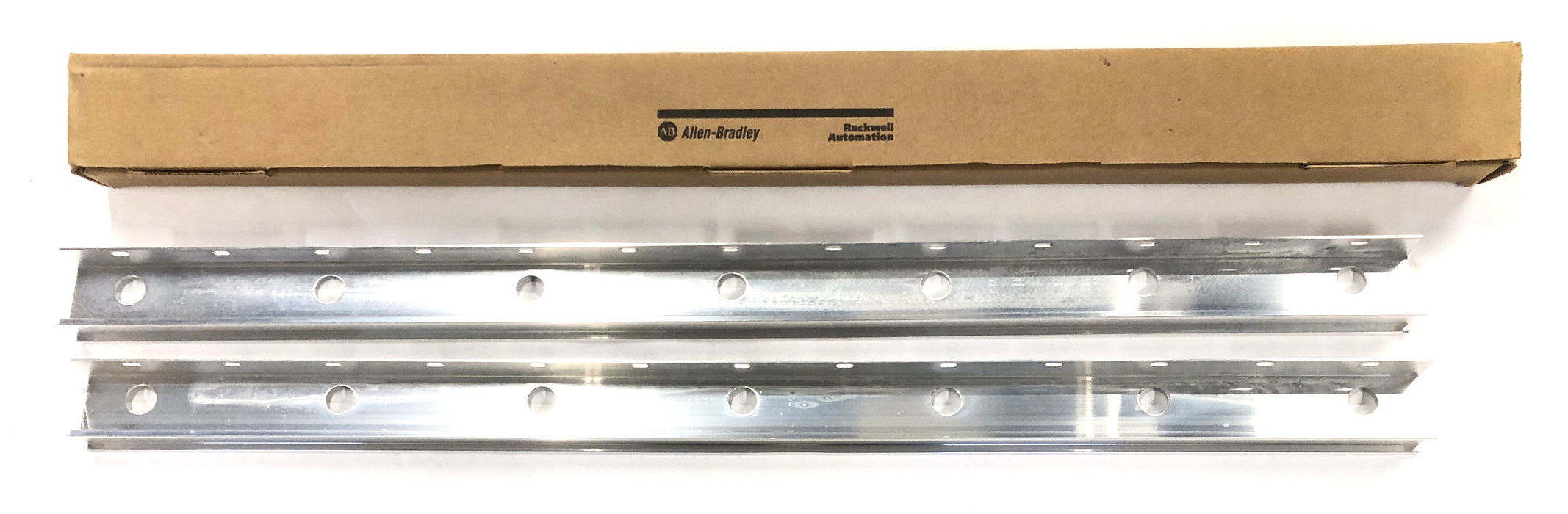 Allen-Bradley 2 Piece Set Din Rail Mounting Bracket 1492-DR6 NOS